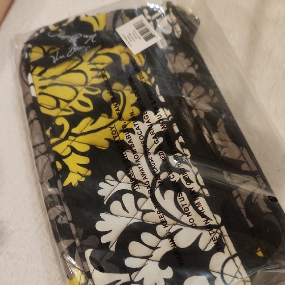 Vera Bradley Baroque Black and Yellow Wristlet - Picture 6 of 6